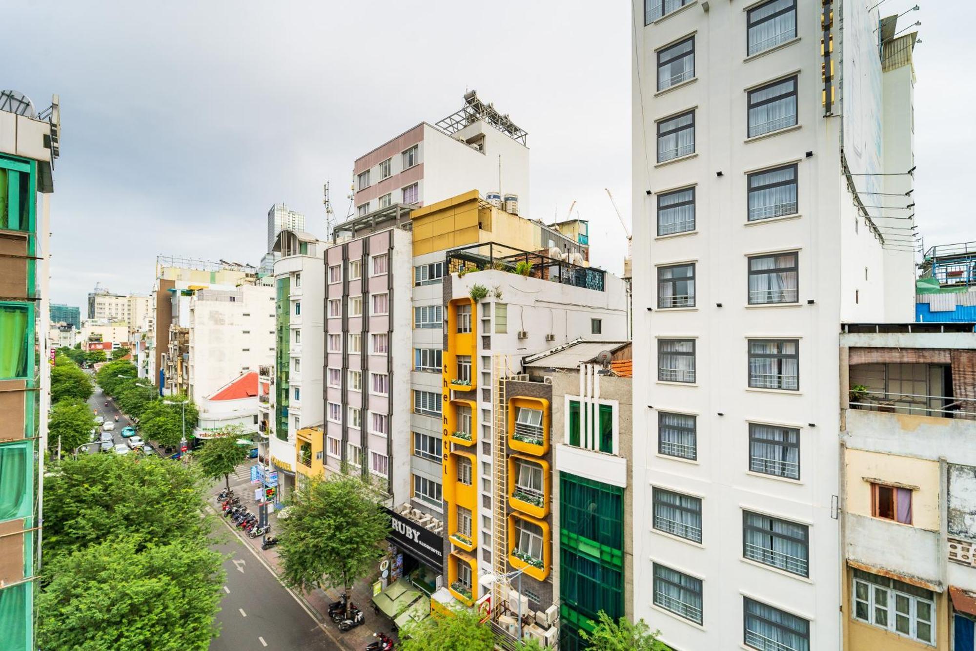 Cayxanh Hostel Ho Chi Minh-stad Buitenkant foto